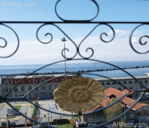 Mediterranean Palace Hotel 8